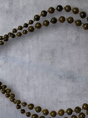 Brown(Tigers eye?)  Beaded Necklace - Classic Women's Accessory-heavy weight